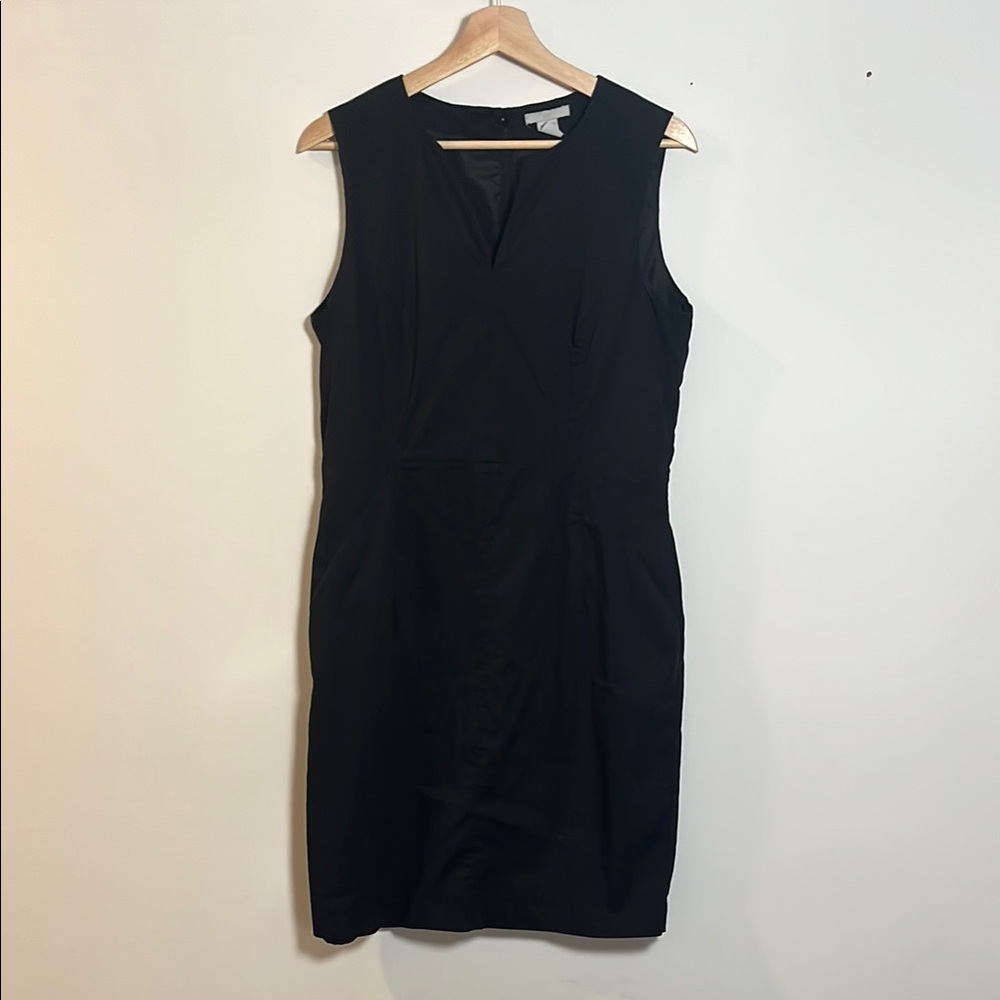 H&M Elegant Black Sleeveless Dress